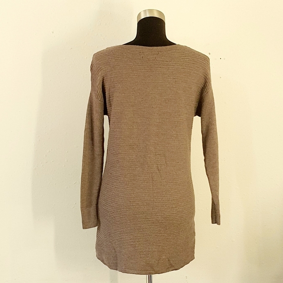 Tahari Merino Wool Sweater - Picture 8 of 12